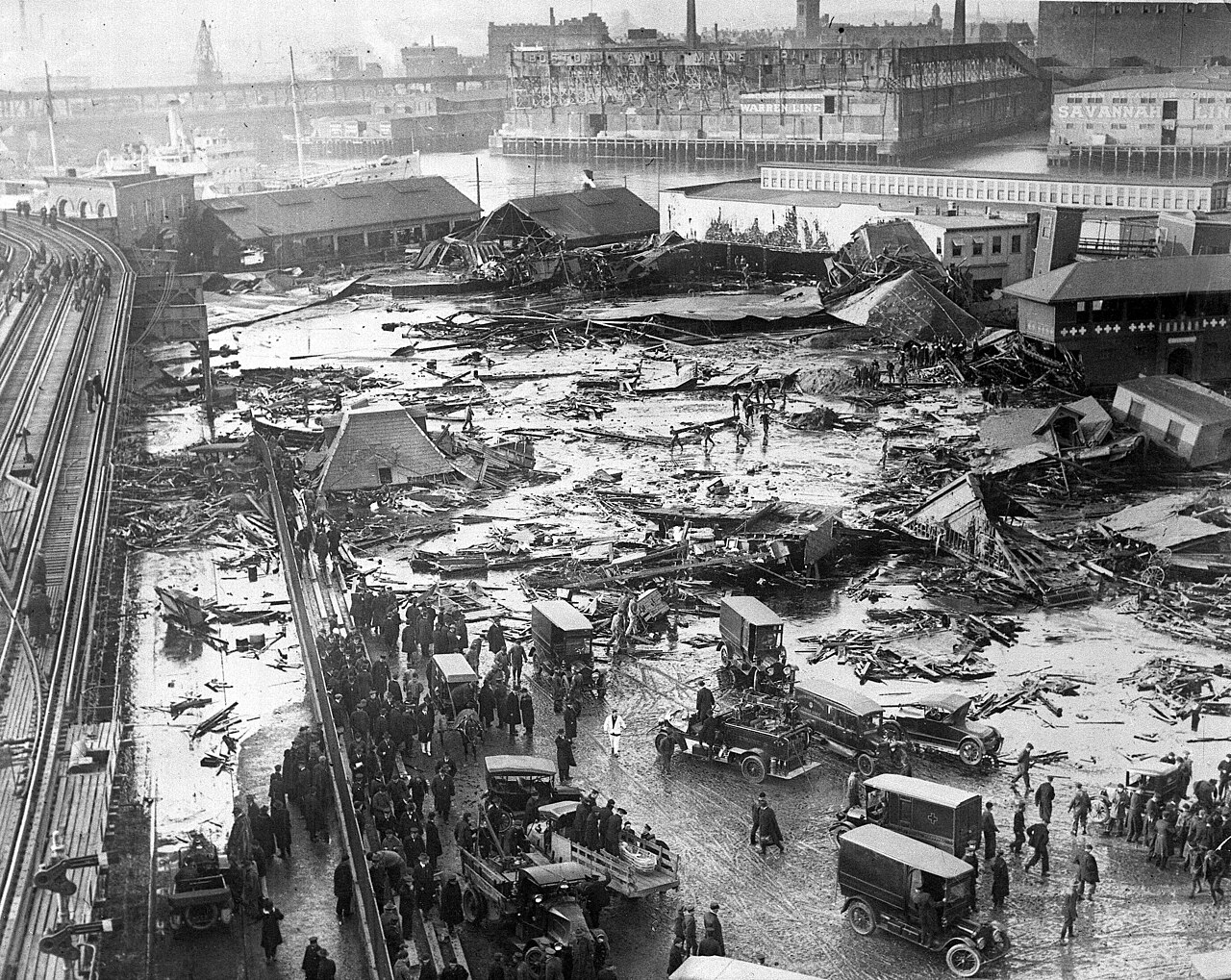 Wrecked buildings and debris in Boston’s North End after the molasses flood